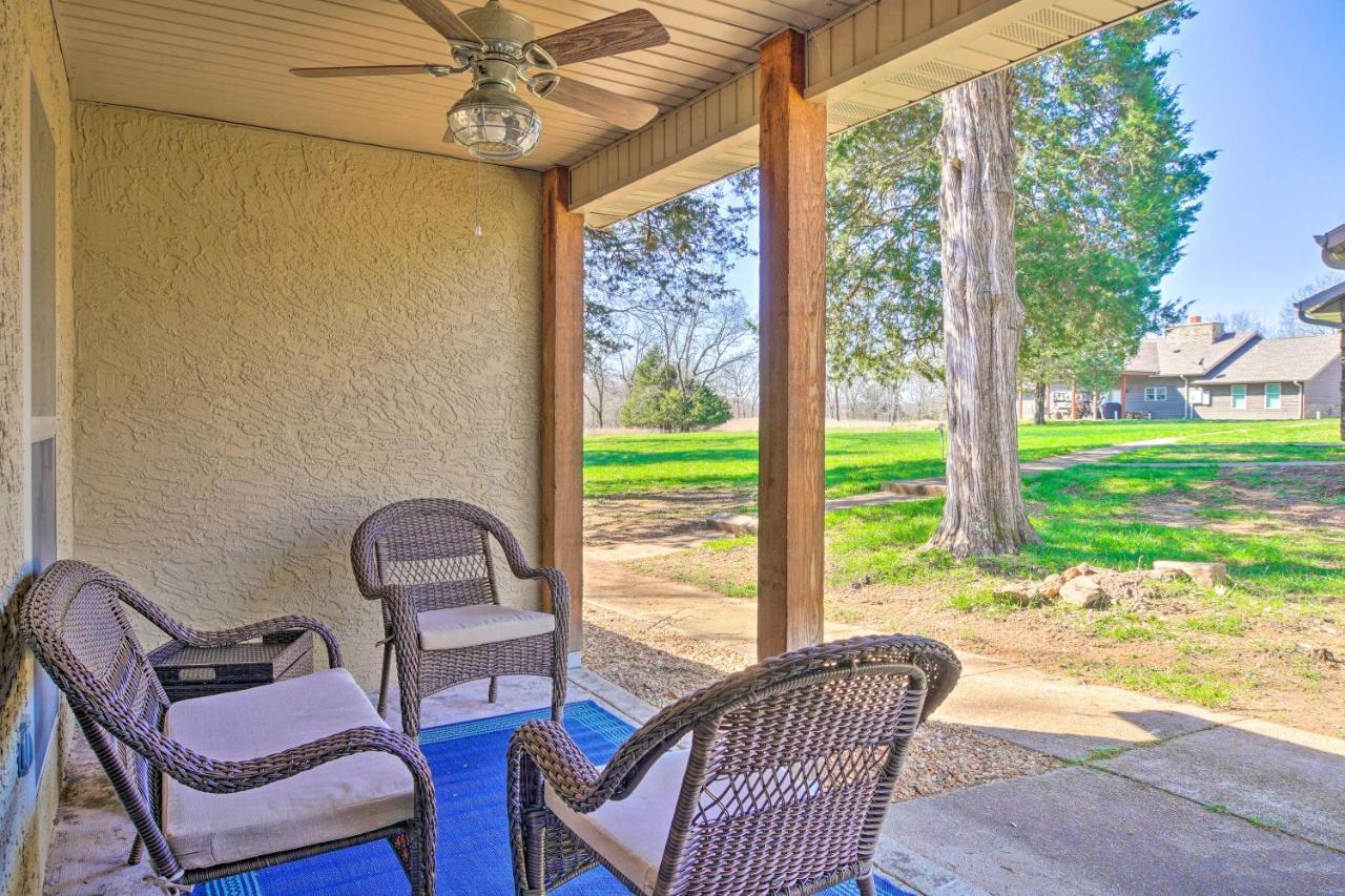 בראנסון The Cozy Cottage With Lake Taneycomo Access! מראה חיצוני תמונה