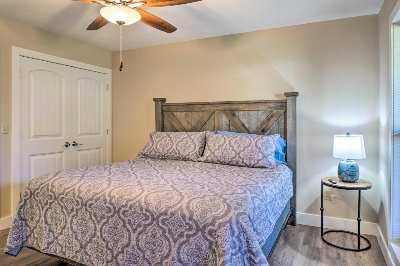 בראנסון The Cozy Cottage With Lake Taneycomo Access! מראה חיצוני תמונה