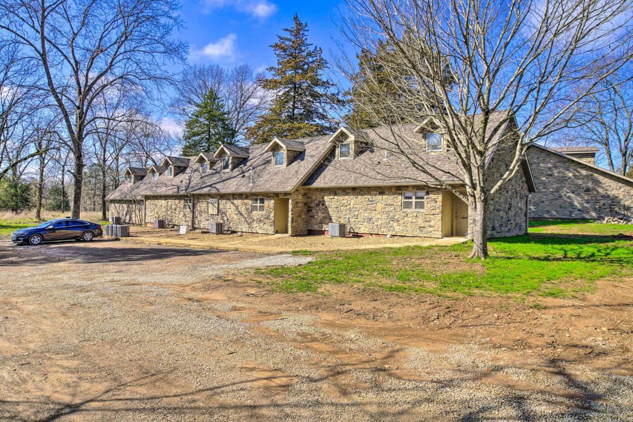 בראנסון The Cozy Cottage With Lake Taneycomo Access! מראה חיצוני תמונה