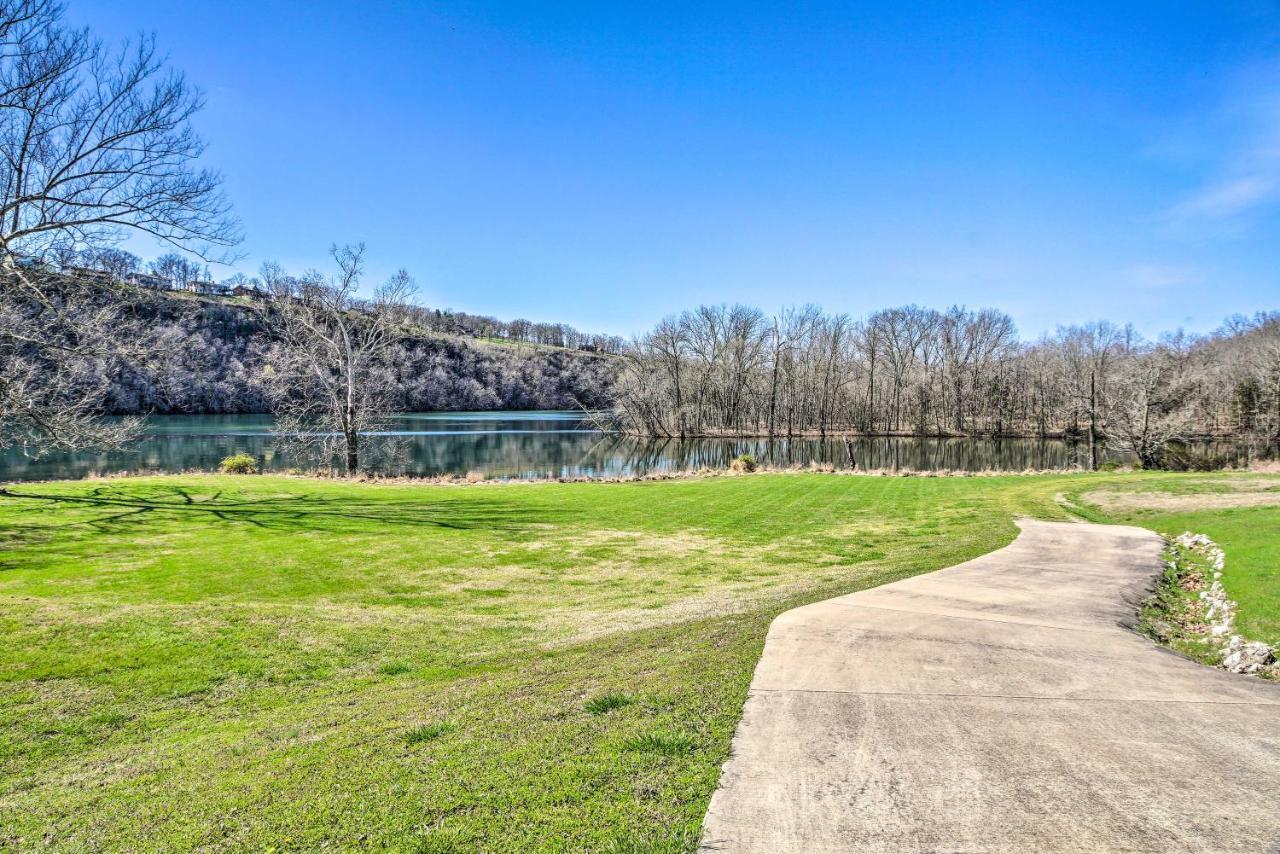 בראנסון The Cozy Cottage With Lake Taneycomo Access! מראה חיצוני תמונה